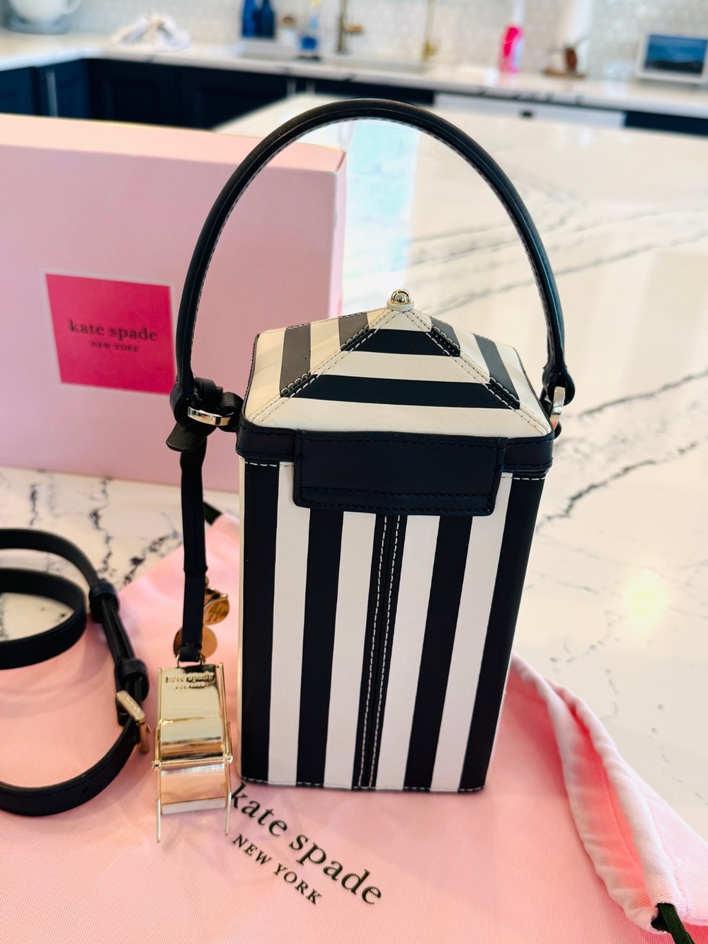 Kate Spade Sunkiss Cabana Tent Bag 3D Novelty Crossbody Rare Collectible - Picture 9 of 15